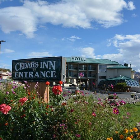 Cedars Inn ワナッチー エクステリア 写真