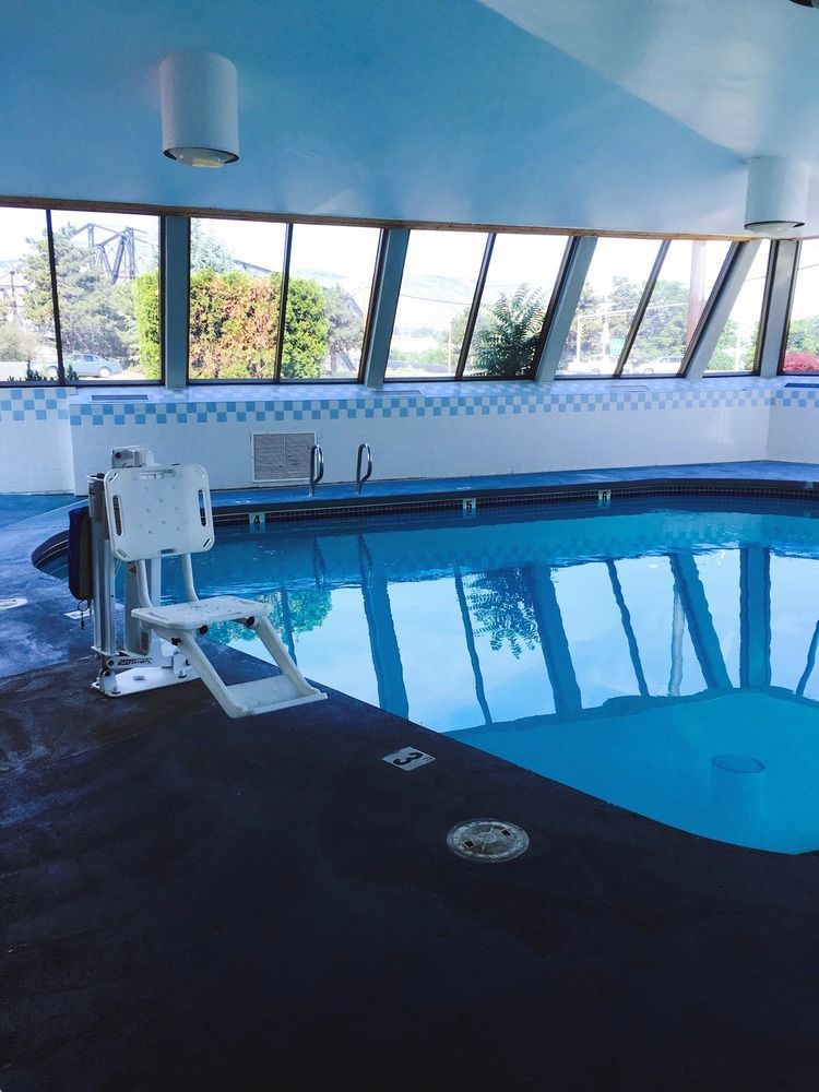 Cedars Inn ワナッチー エクステリア 写真